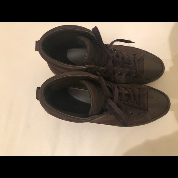 Louis Vuitton sneaker boot - Picture 4 of 5